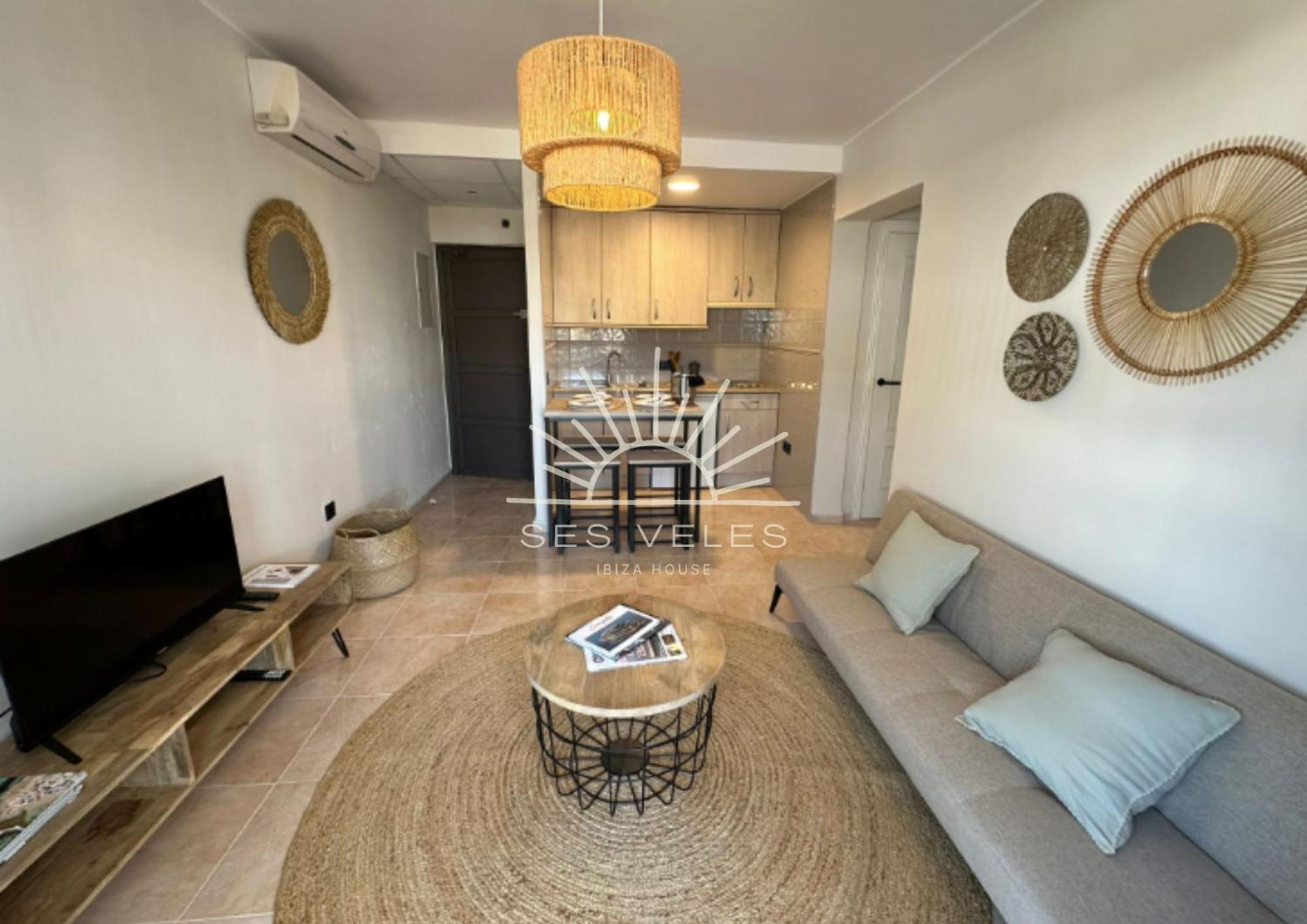 Apartamentos Ses Veles Cala Llonga  Ngoại thất bức ảnh
