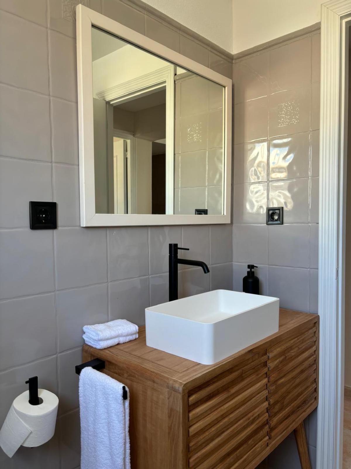 Apartamentos Ses Veles Cala Llonga  Phòng bức ảnh